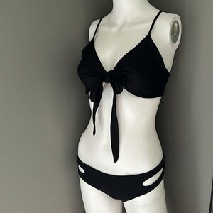L* SPACE Bikini 2 Piece Black swimsuit small- medium